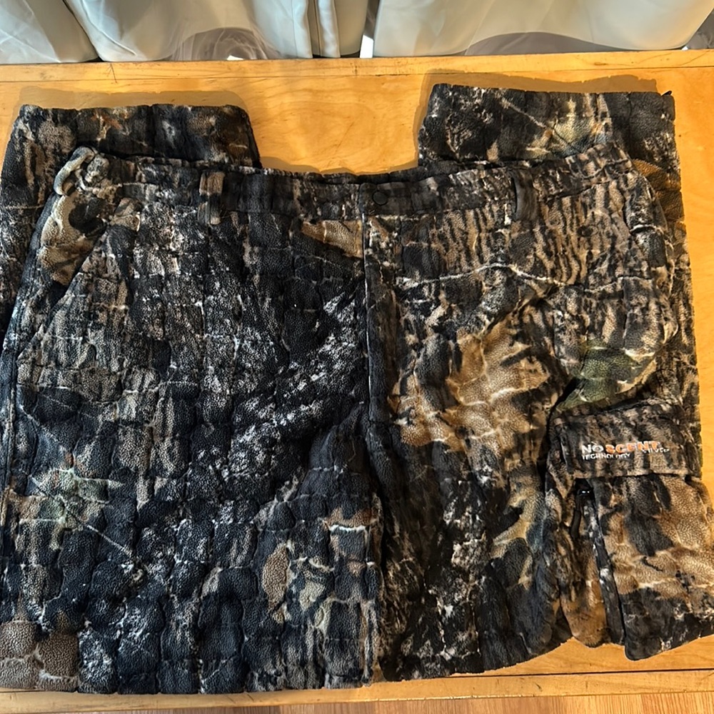 Field and stream No Scent cold weather Camo pants, size XXL